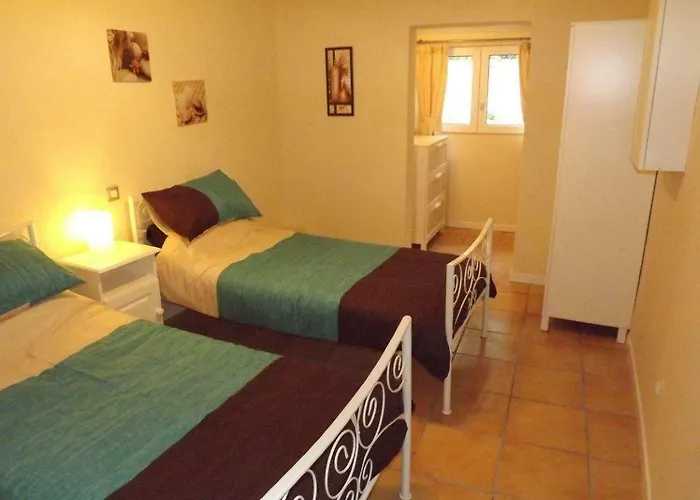 Hébergement de vacances Les Pics Blancs La Courtete